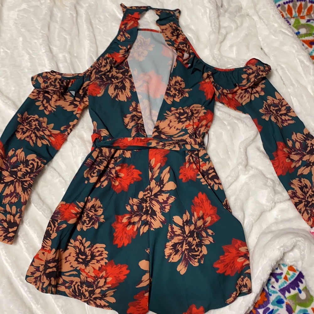 Romper - Picture 2 of 2